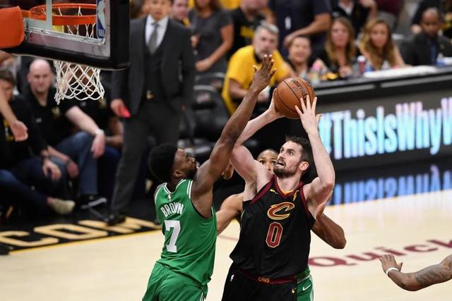 杨毅:宋凯调任足协主席 辽篮和杨鸣续约没人管